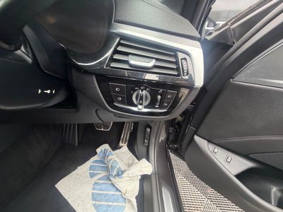 2019 BMW 530