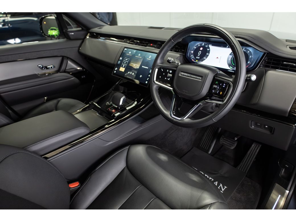 2025 Land Rover Range Rover Sport