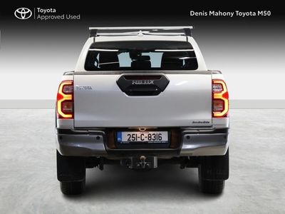 2025 Toyota Hilux