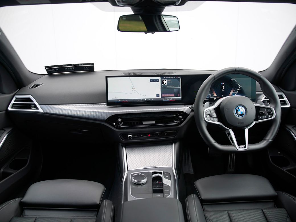 2025 BMW 3 Series