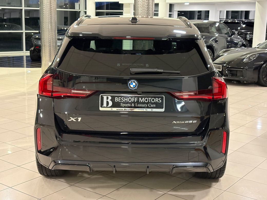2025 BMW X1