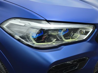 2022 BMW X6