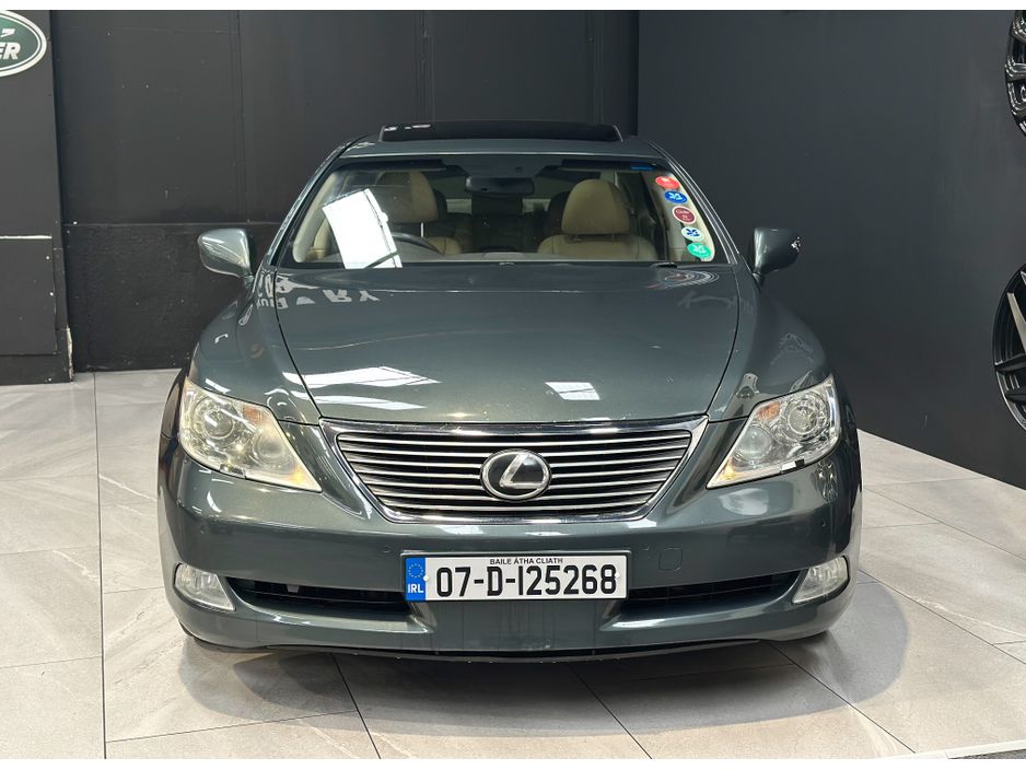 2007 Lexus LS 460