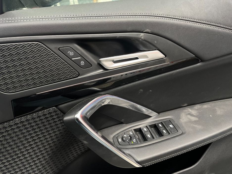 2024 BMW iX1