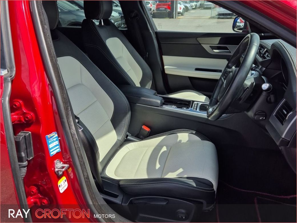 2016 Jaguar XF