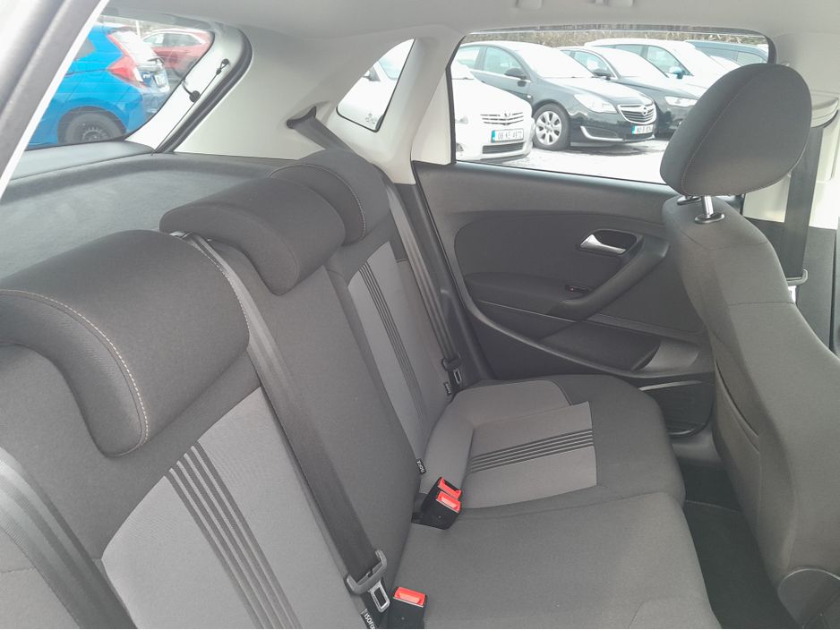 2016 Volkswagen Polo