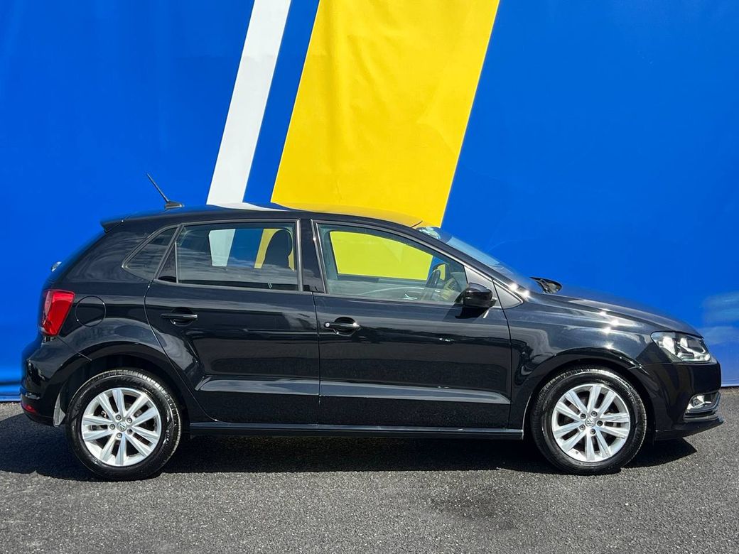 2017 Volkswagen Polo
