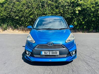 2016 Toyota Sienta