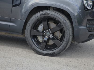 2023 Land Rover Defender