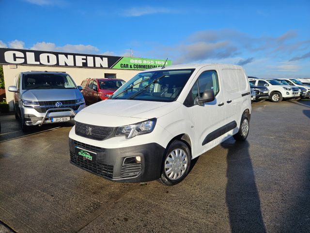 vehicle for sale from Clonfin Car Sales