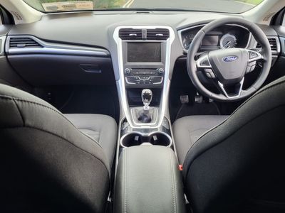 2016 Ford Mondeo