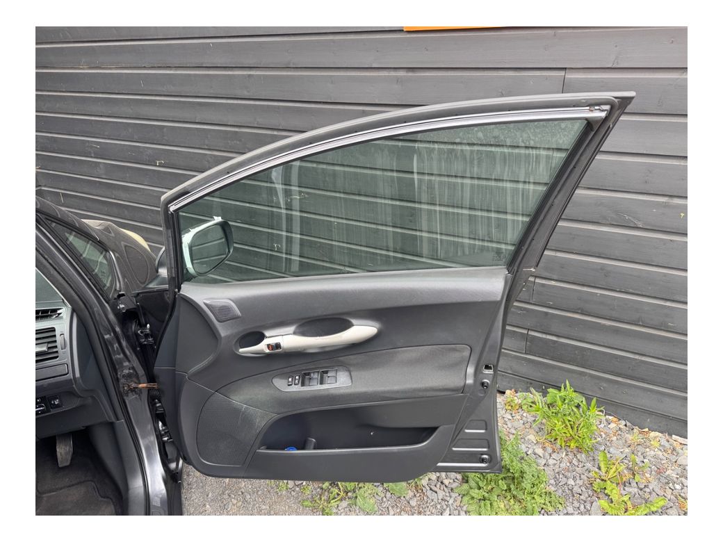 2007 Toyota Auris