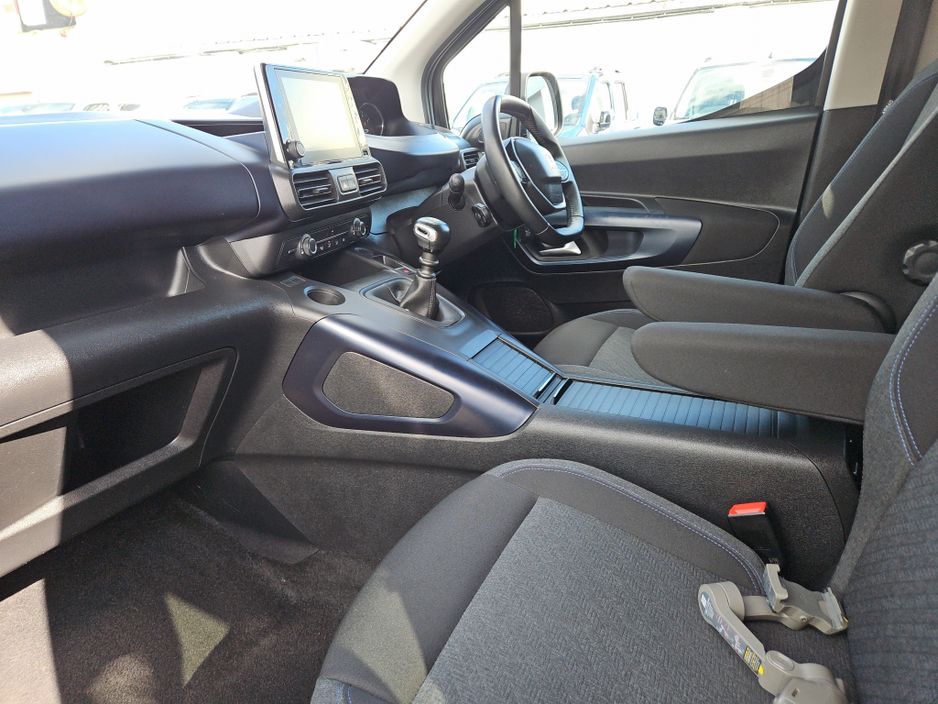 2021 Peugeot Rifter