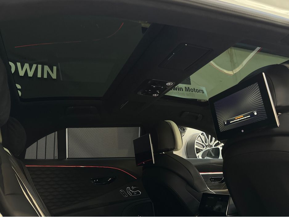 2025 Bentley Flying Spur