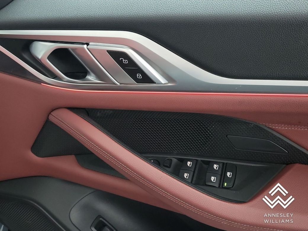 2025 BMW i4