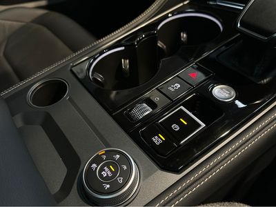 2024 Volkswagen Touareg