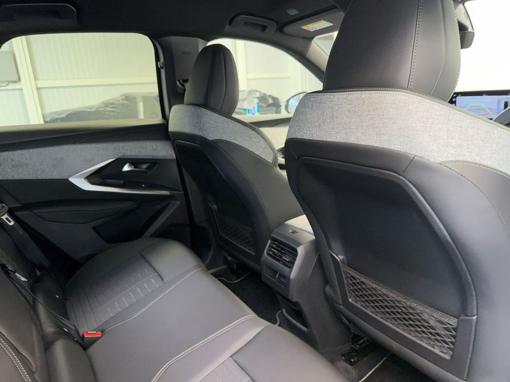 2025 Peugeot 3008