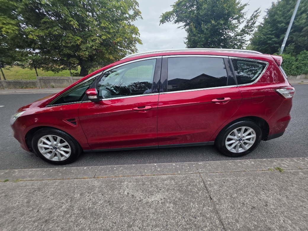 2018 Ford S-Max