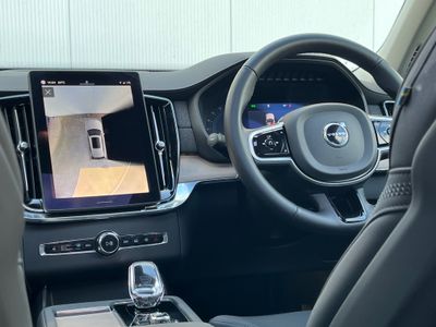 2025 Volvo XC90