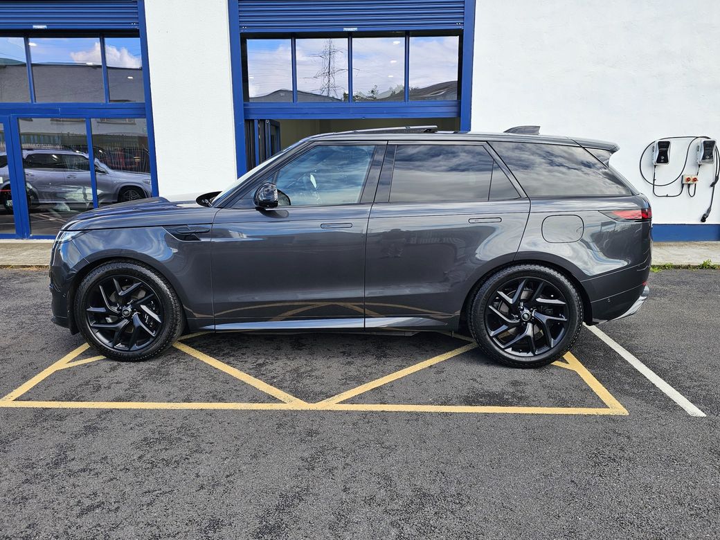 2026 Land Rover Range Rover Sport