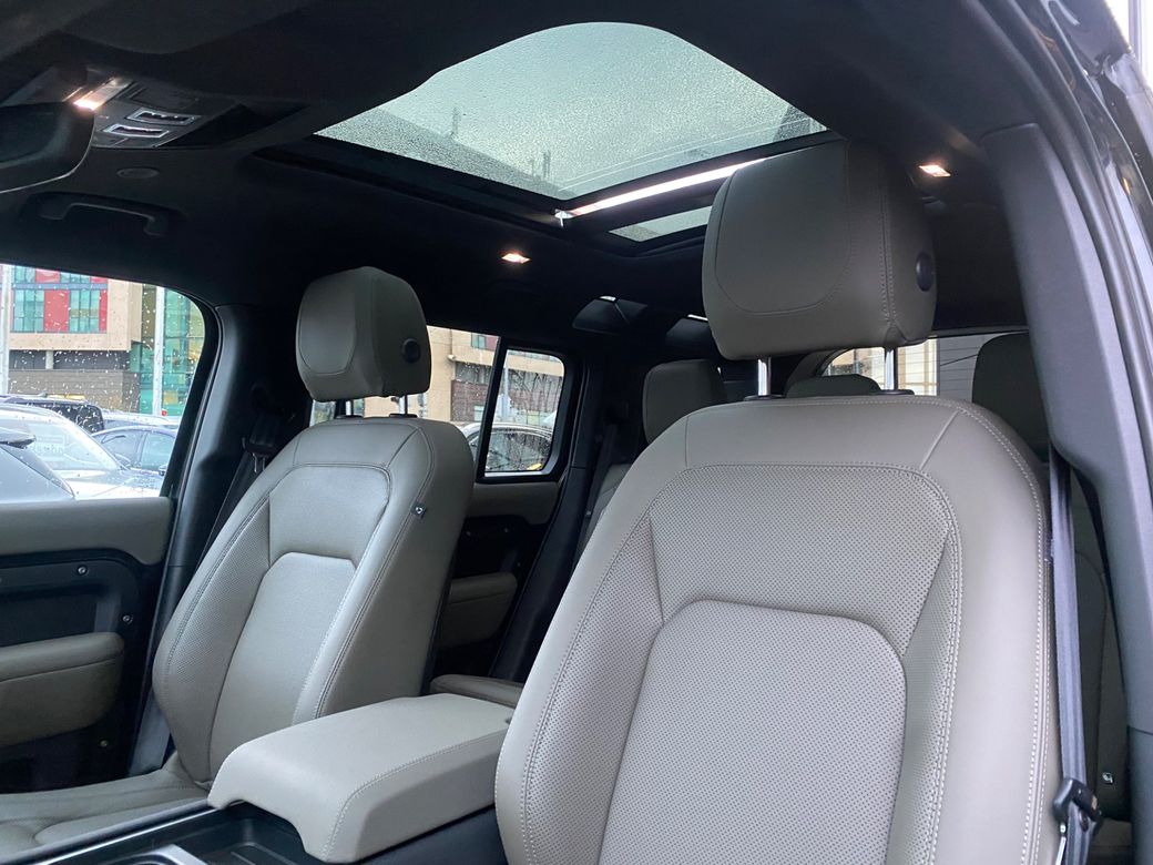 2023 Land Rover Defender