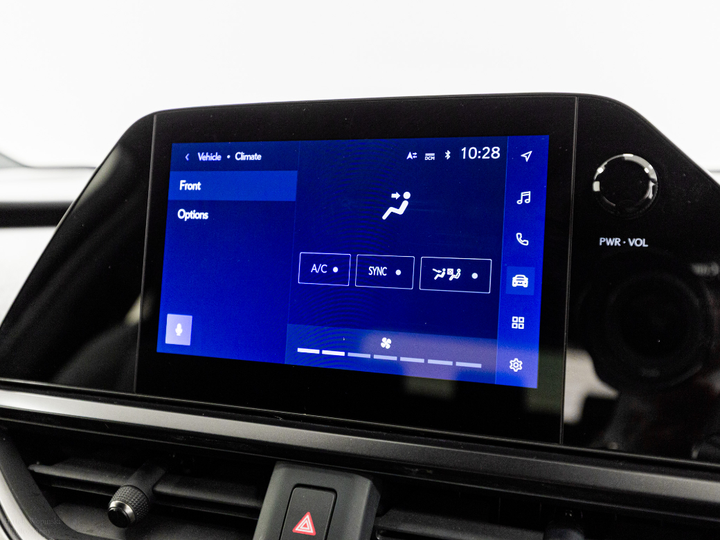2024 Lexus UX 300e