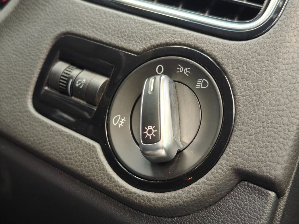 2014 Volkswagen Polo