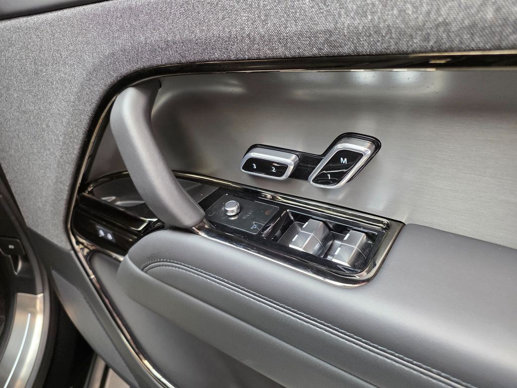 2026 Land Rover Range Rover Sport