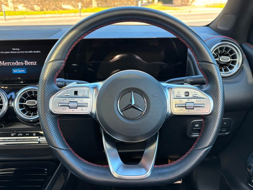 2023 Mercedes-Benz EQB
