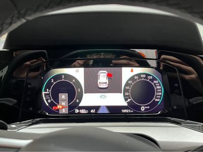 2024 Volkswagen Golf