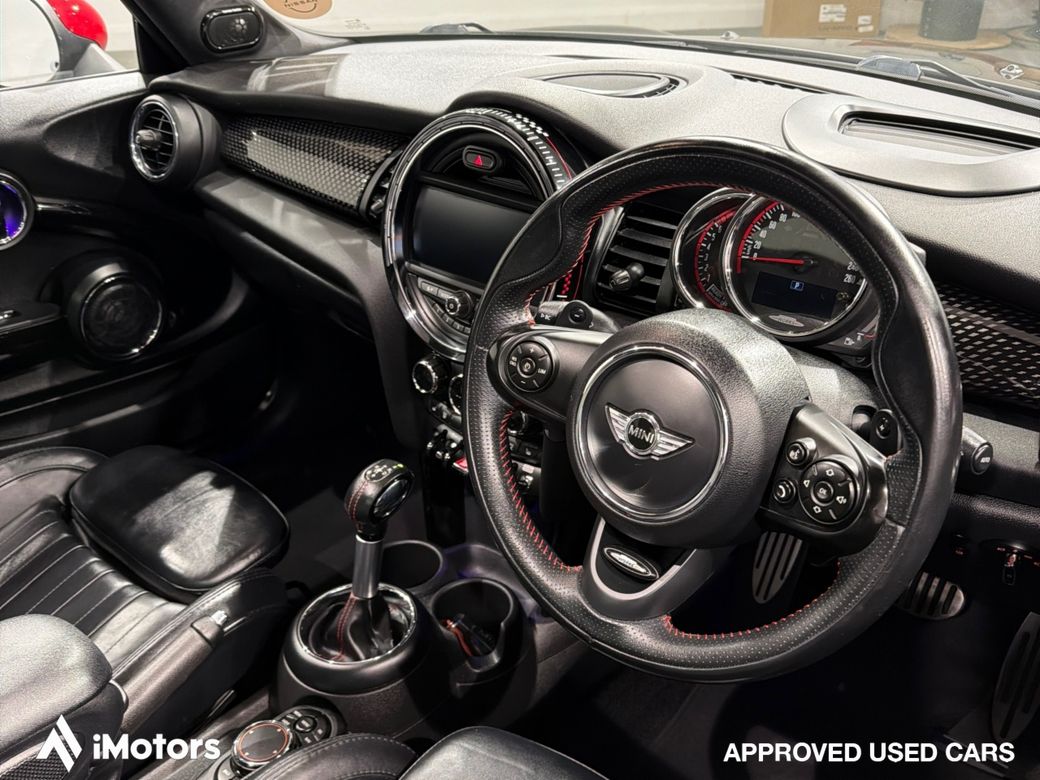 2017 Mini John Cooper Works
