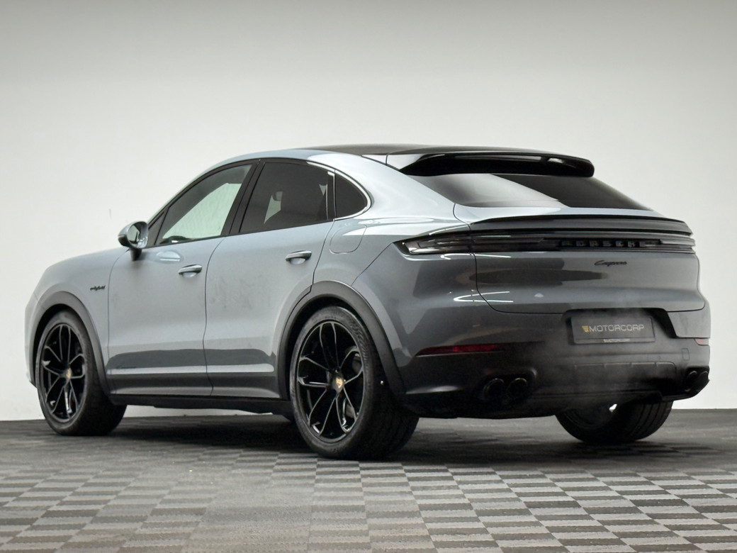 2024 Porsche Cayenne