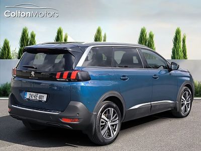2024 Peugeot 5008
