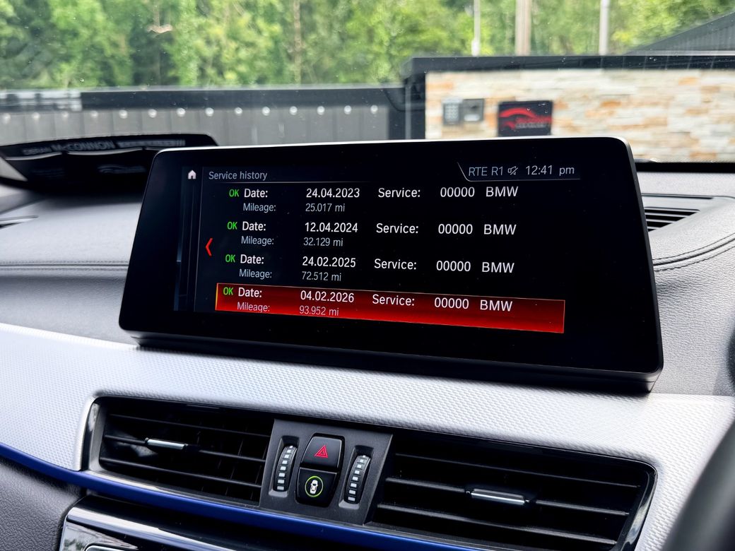 2022 BMW X1