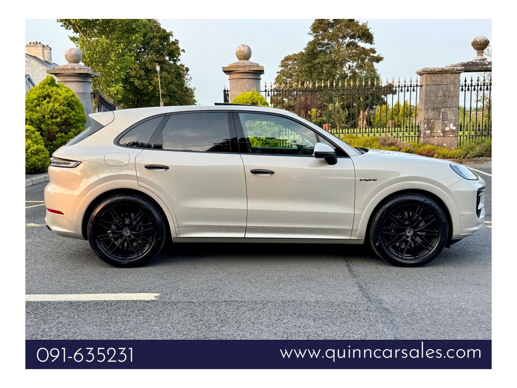 2025 Porsche Cayenne