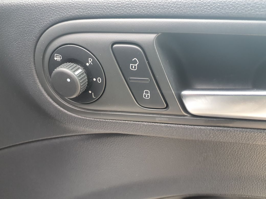 2014 Volkswagen Beetle
