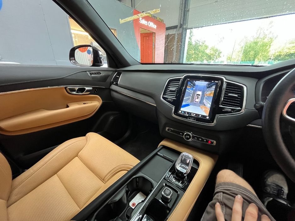 2023 Volvo XC90