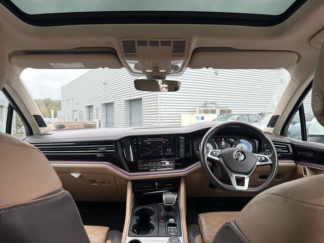 2019 Volkswagen Touareg
