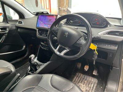 2015 Peugeot 208