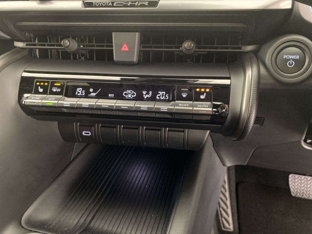 2024 Toyota C-HR
