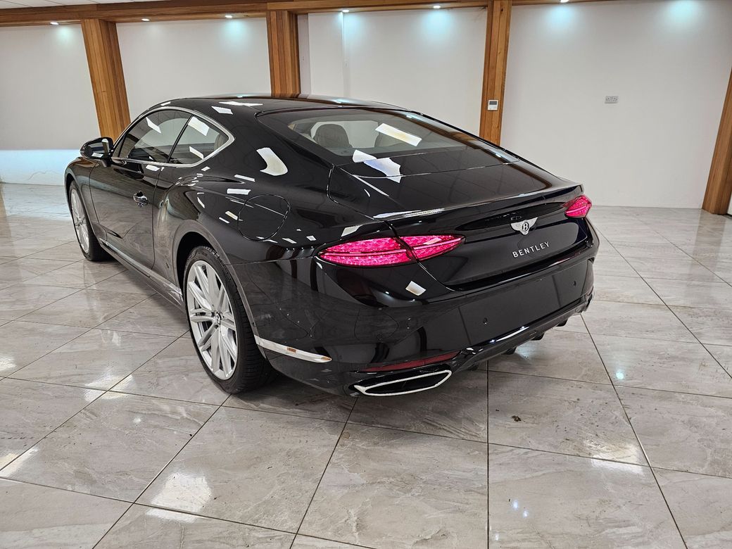 2025 Bentley Continental
