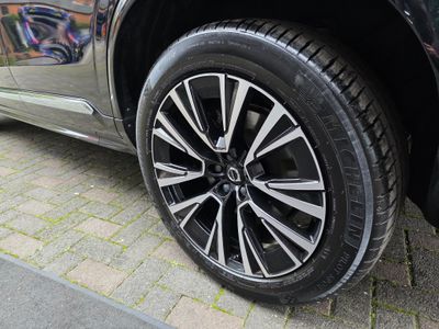 2022 Volvo XC90