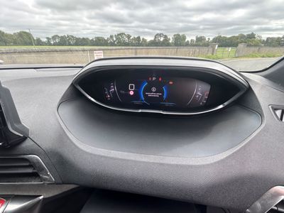 2024 Peugeot 3008