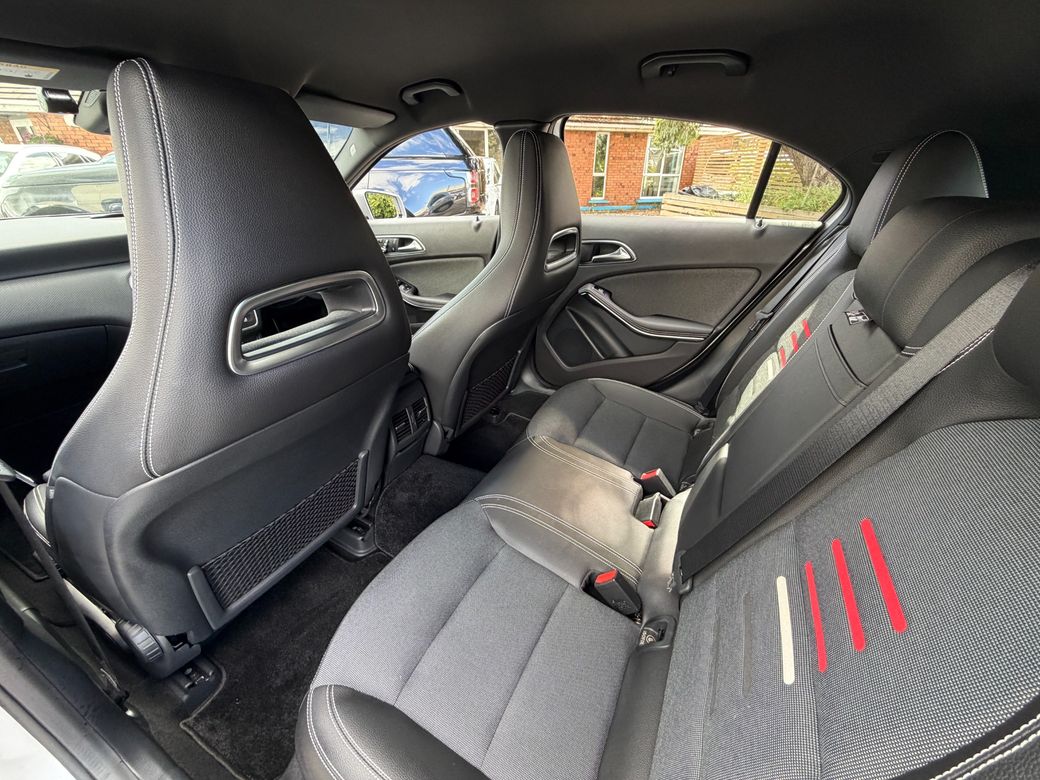 2018 Mercedes-Benz A 180