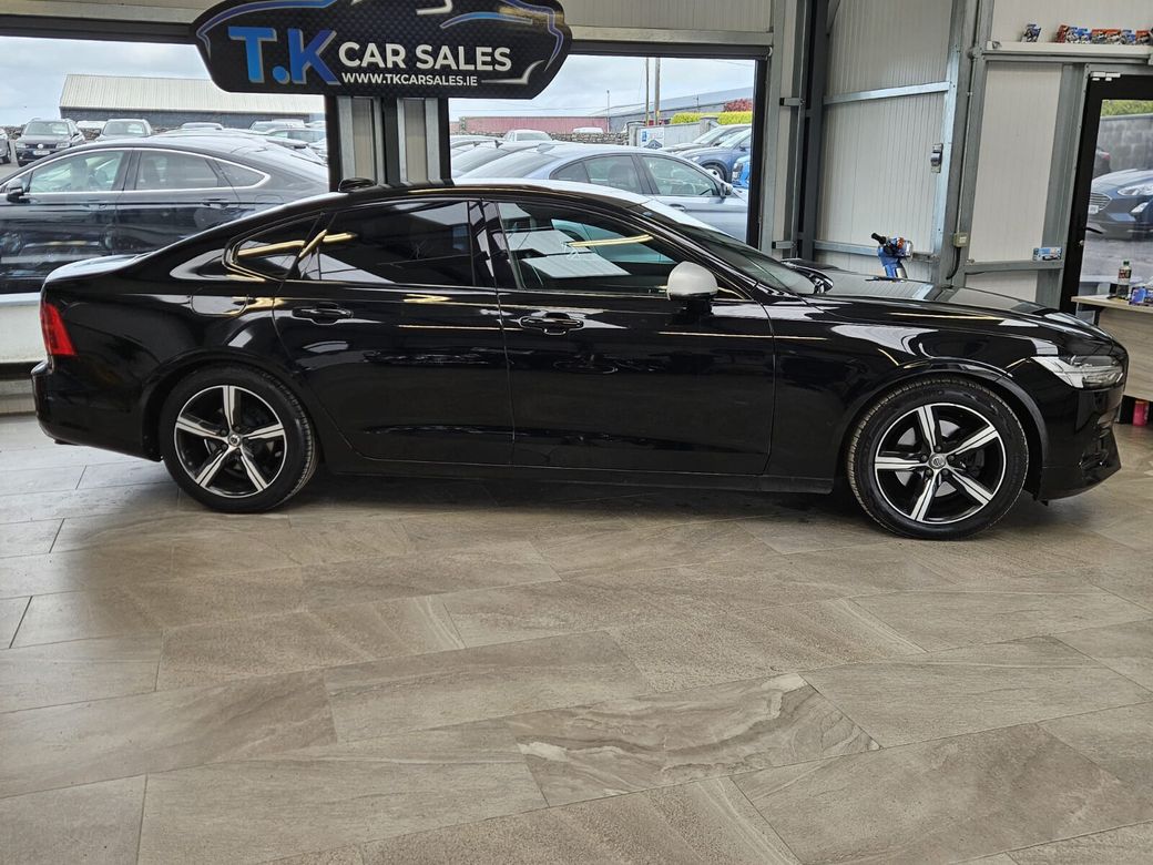 2018 Volvo S90