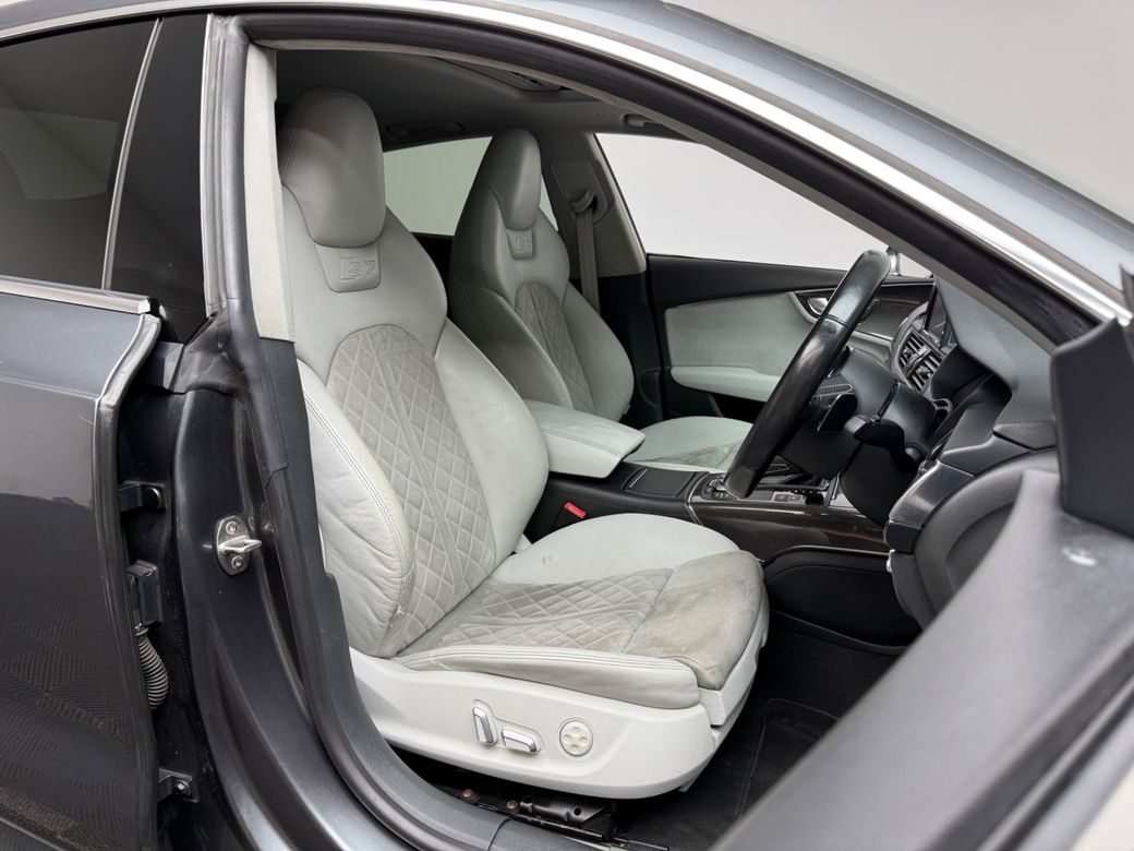 2016 Audi S7