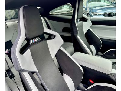 2021 BMW M4