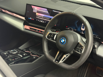 2025 BMW 5 Series