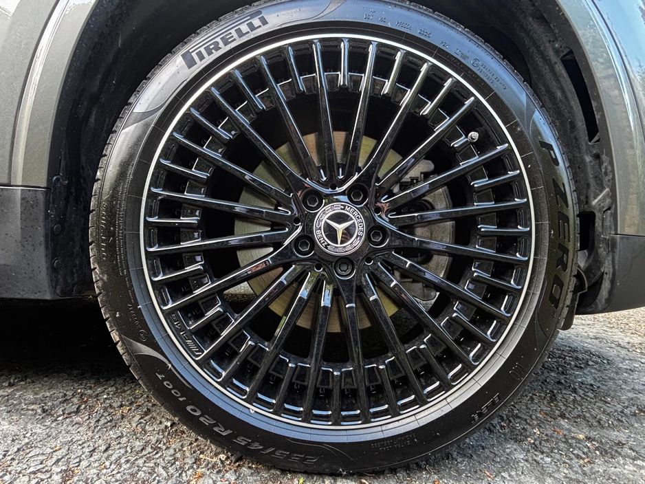 2025 Mercedes-Benz EQA