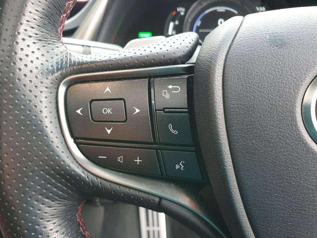 2019 Lexus ES 300h